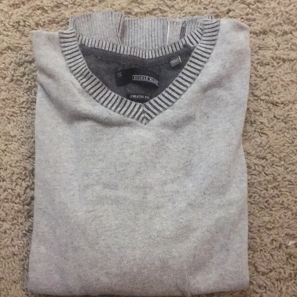 S - Athletic Fit - Buckle Black sweater